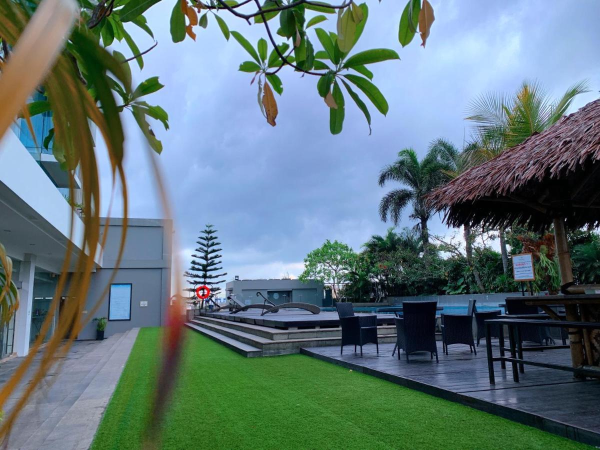 Hotel Santika Tasikmalaya Exterior photo