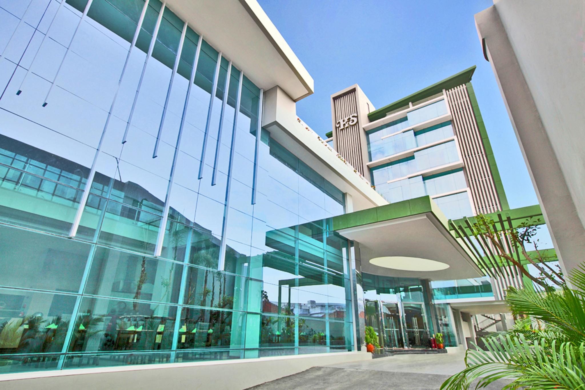 Hotel Santika Tasikmalaya Exterior photo